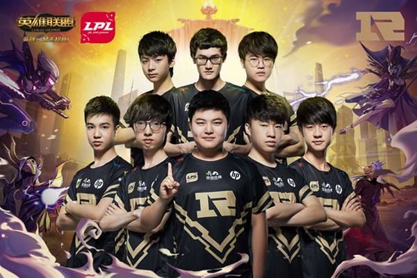 展现出了强 展现出了强