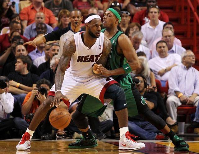 霍乐迪虽然 霍乐迪虽然