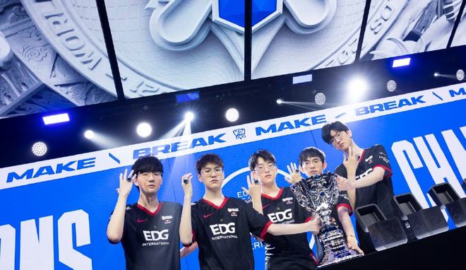 在这种背景 在这种背景